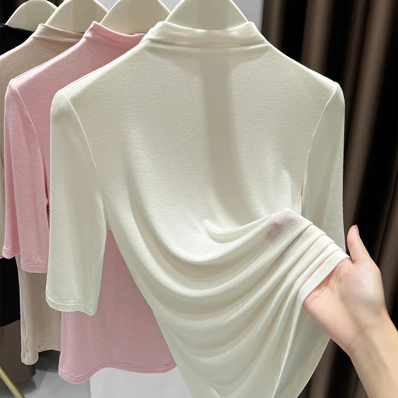 白色简约半高领五分袖打底衫2025新款修身亲肤T恤夏季内搭上衣女