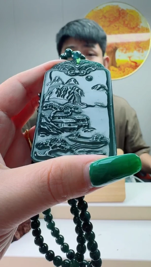 翡翠未镶嵌颈饰多样性随机发其一