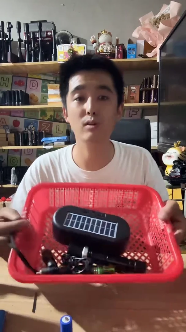 框里的东西不管好坏不退不换758