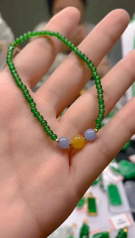 【闪购商品】翡翠颈饰未镶嵌新号开播，全场乱卖