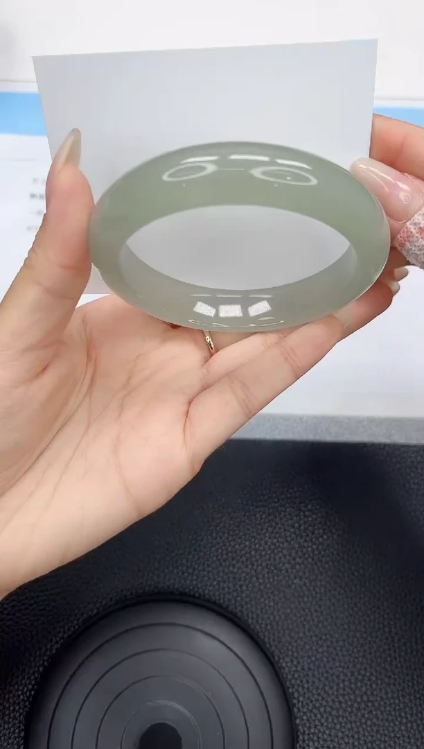 石英质玉手镯未镶嵌381-60.7