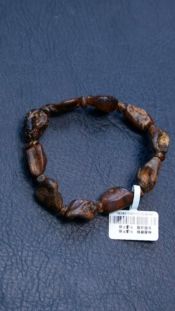 沉香手串越南老惠安沉水瘤疤单圈9克+