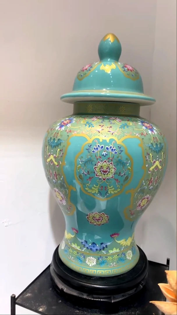 【闪购商品】景德镇陶瓷花瓶摆件1