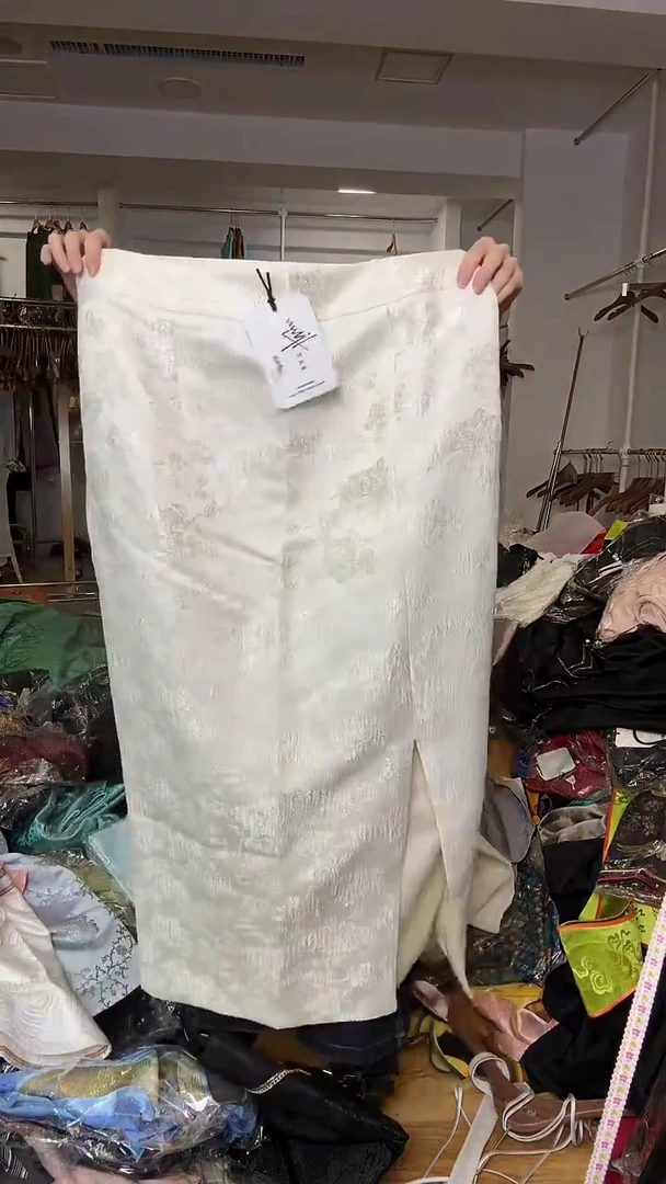 半身裙       2XL码    130-140斤