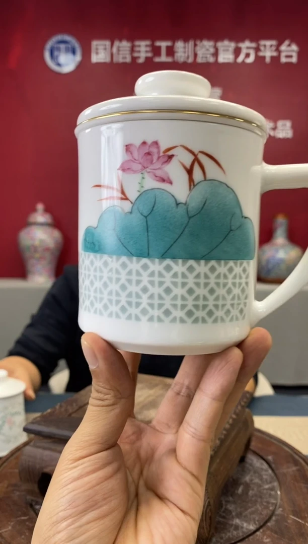 【闪购商品】摆件b989景德镇瓷器一件