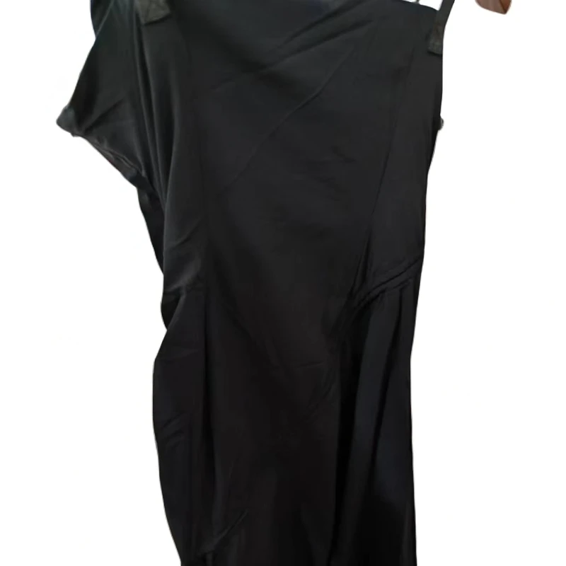 629【1344】设计感背带连衣裙