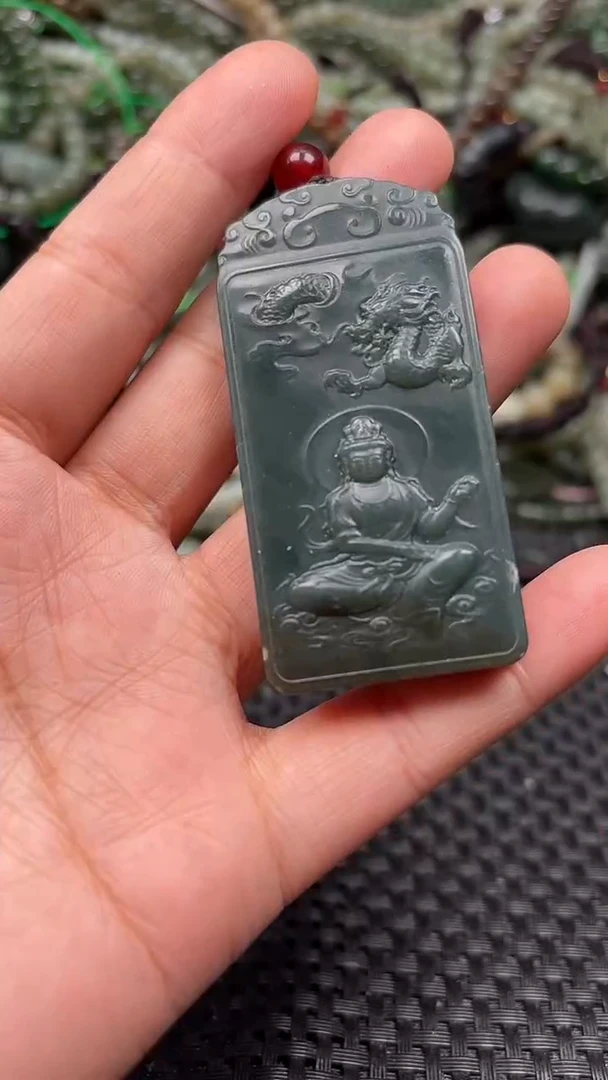 颈饰未镶嵌和田玉1