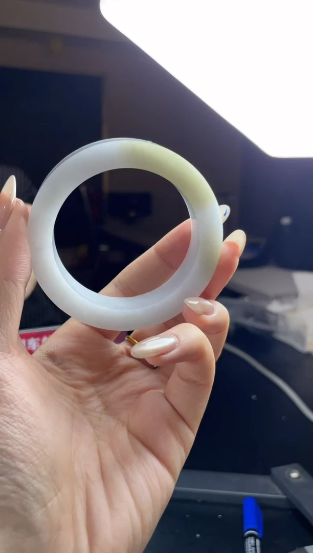 【闪购商品】定制翡翠手镯未镶嵌手镯DDC/发一件