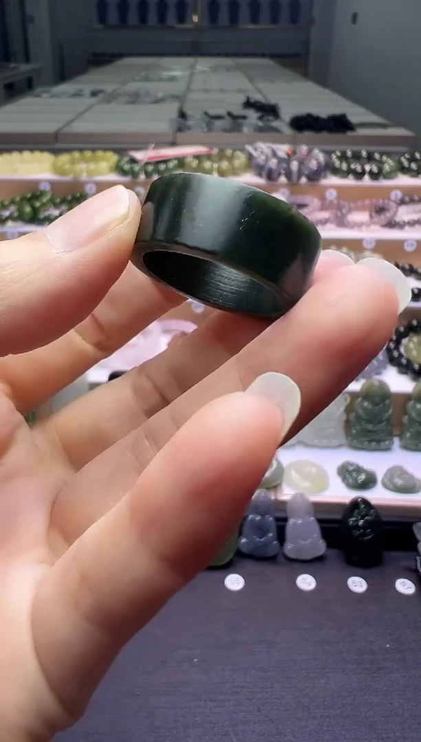 颈饰未镶嵌和田玉190号链接22圈口