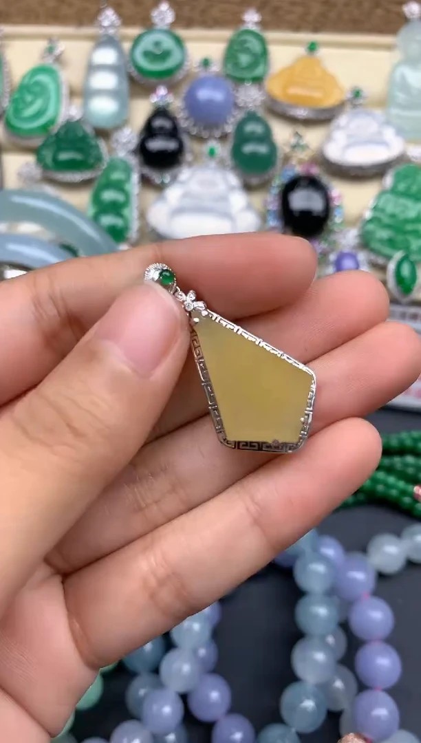 【闪购商品】翡翠颈饰18K金镶嵌295-中国好珍宝