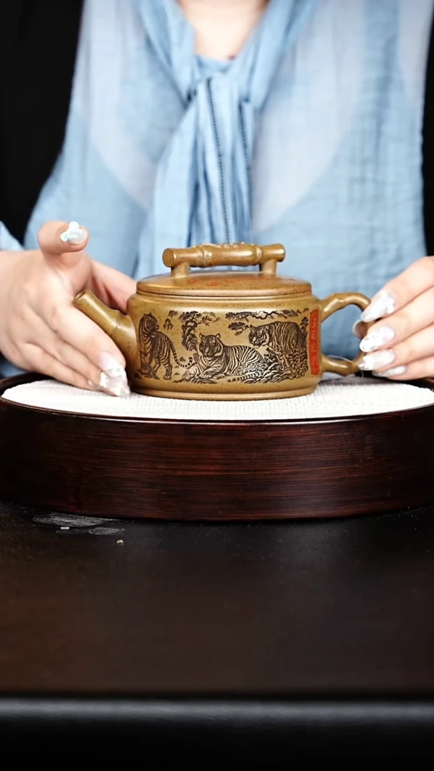 茶壶紫砂汉瓦壶