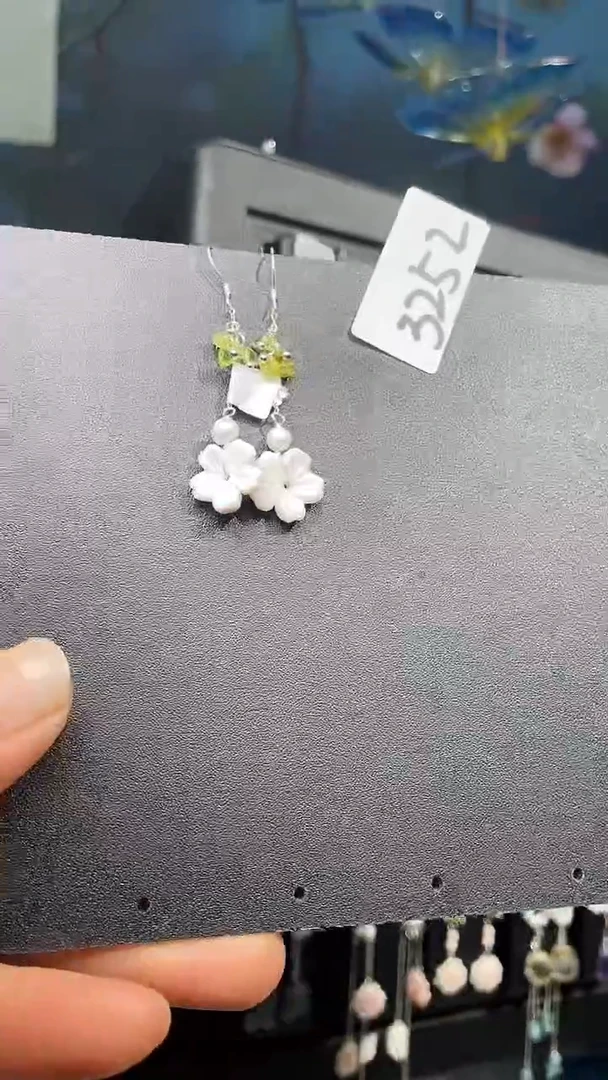 银S925镶嵌耳饰紫晶喜欢拍