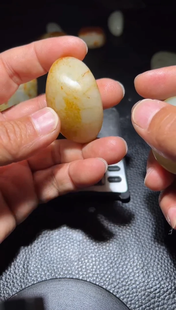 未镶嵌和田玉珠宝奇石21