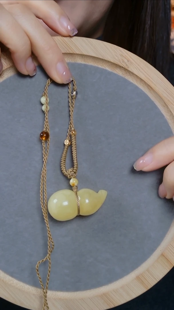蜜蜡颈饰未镶嵌葫芦 项链