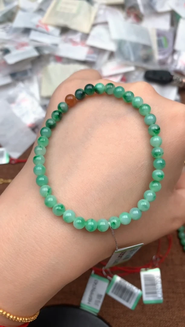 未镶嵌挂件翡翠一