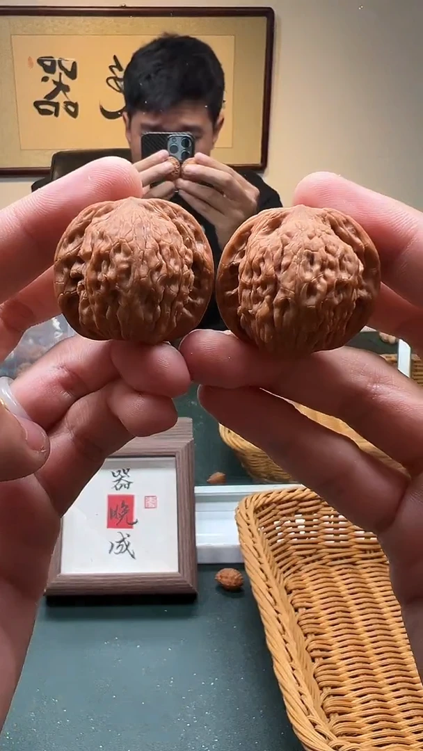 文玩核桃把件33.5mm+ 磨盘1对 22号