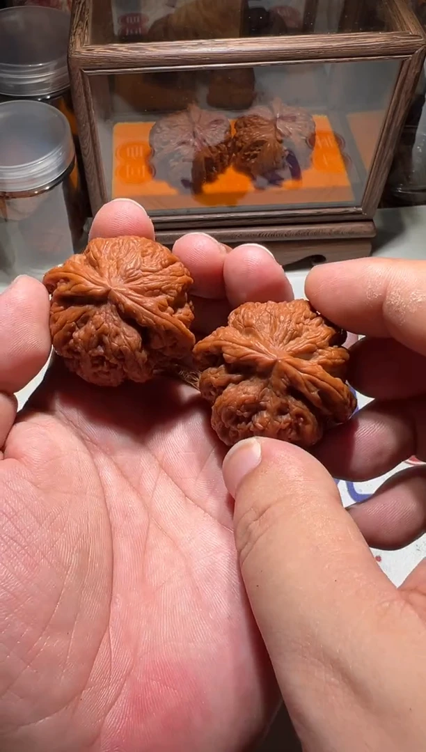 文玩核桃把件粗筋