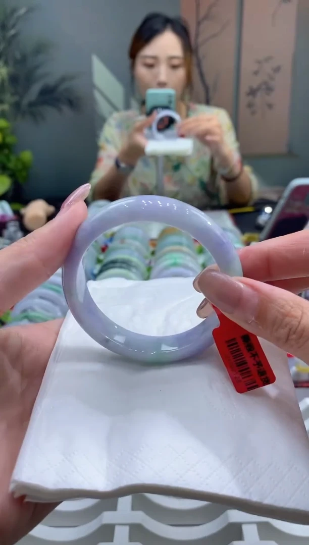 未镶嵌手镯翡翠000086374