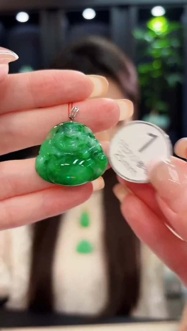 颈饰18K金镶嵌翡翠 缅料A货/支持复检/一件