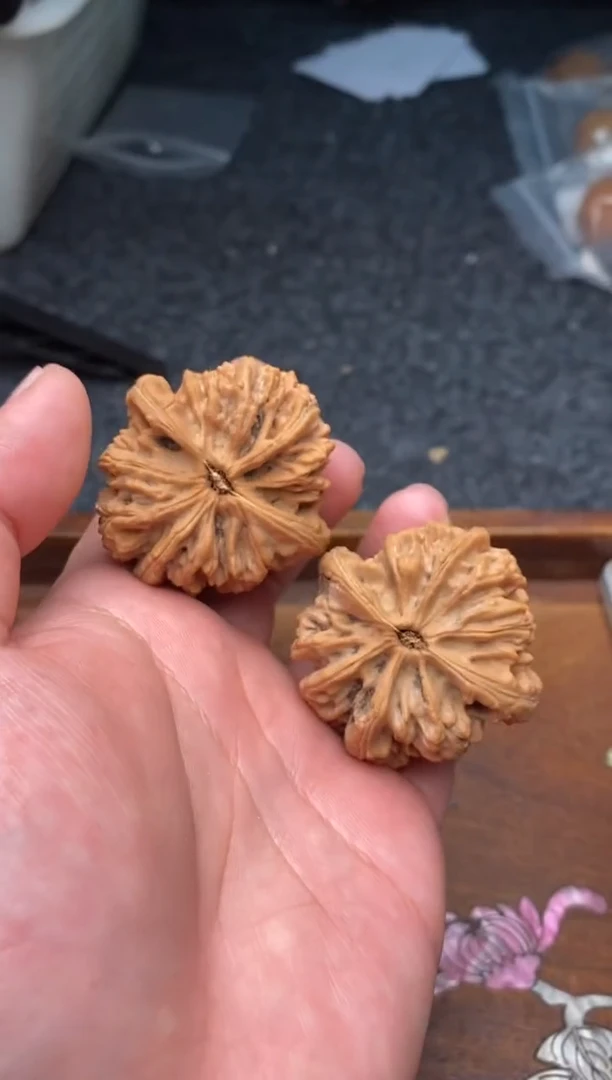 【闪购商品】文玩核桃把件G248号42尺暴雪