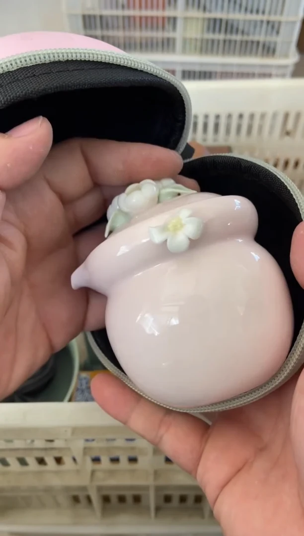 无运费险有瑕疵的摄影的产品有使用过的痕迹有点脏介意勿拍