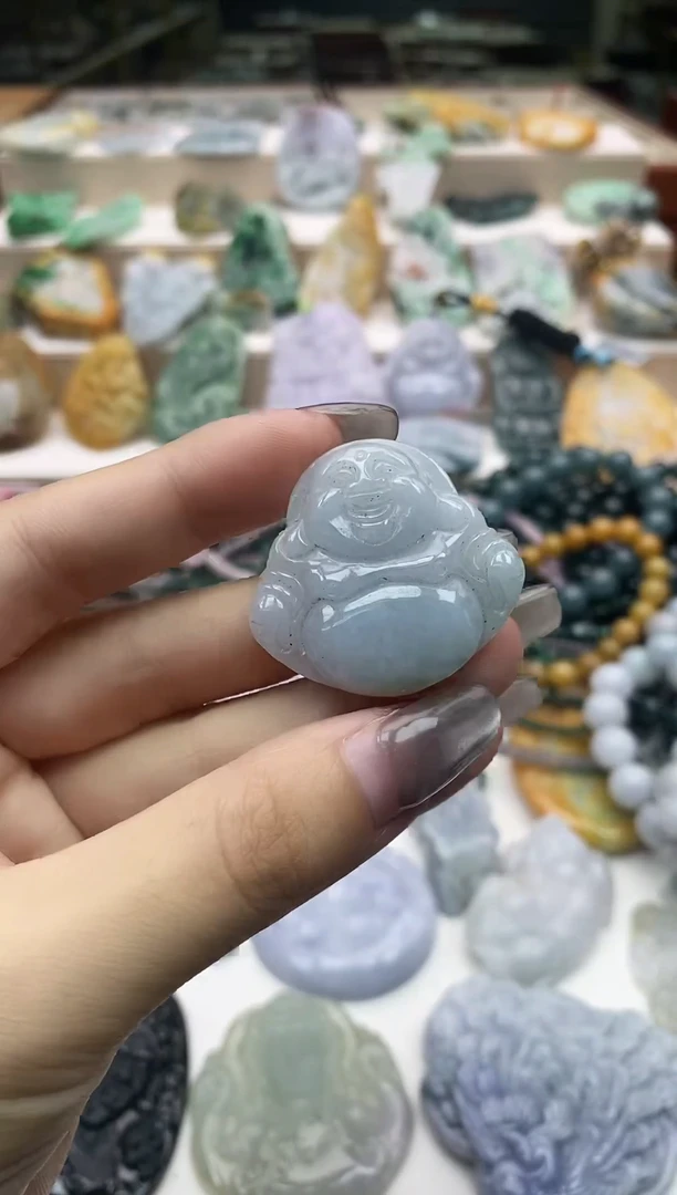 颈饰未镶嵌翡翠1
