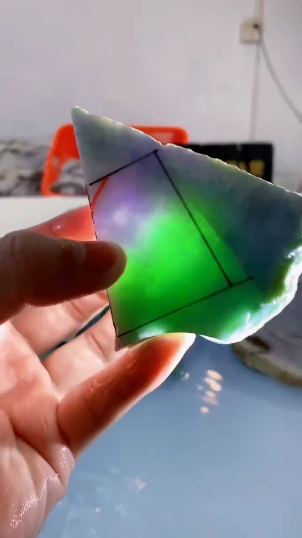 颈饰未镶嵌翡翠缅甸A货翡翠947