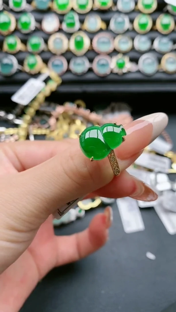 【闪购商品】翡翠戒指银S925镶嵌111111
