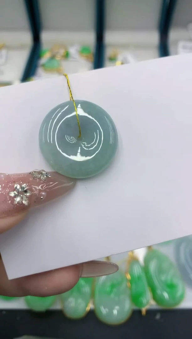 颈饰未镶嵌翡翠111111