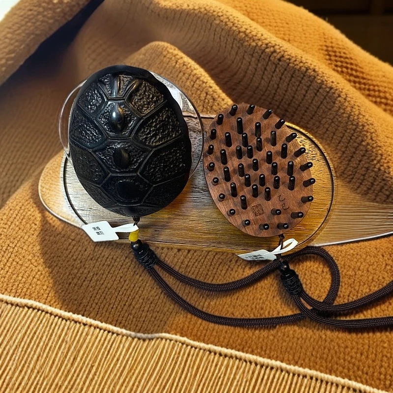 龟甲灵犀黑金刚珍惜文玩木材按摩梳疏通经络头脸美容保健多功能