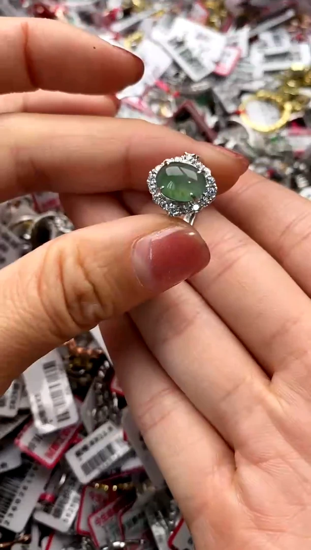 【闪购商品】翡翠戒指银S925镶嵌100000      5