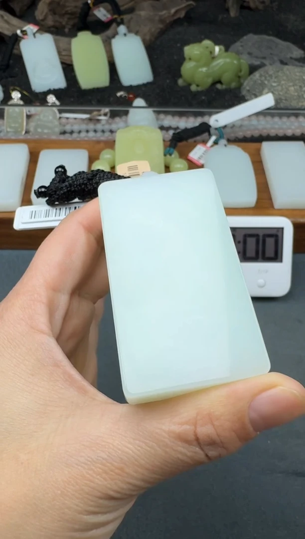 颈饰未镶嵌和田玉预*2