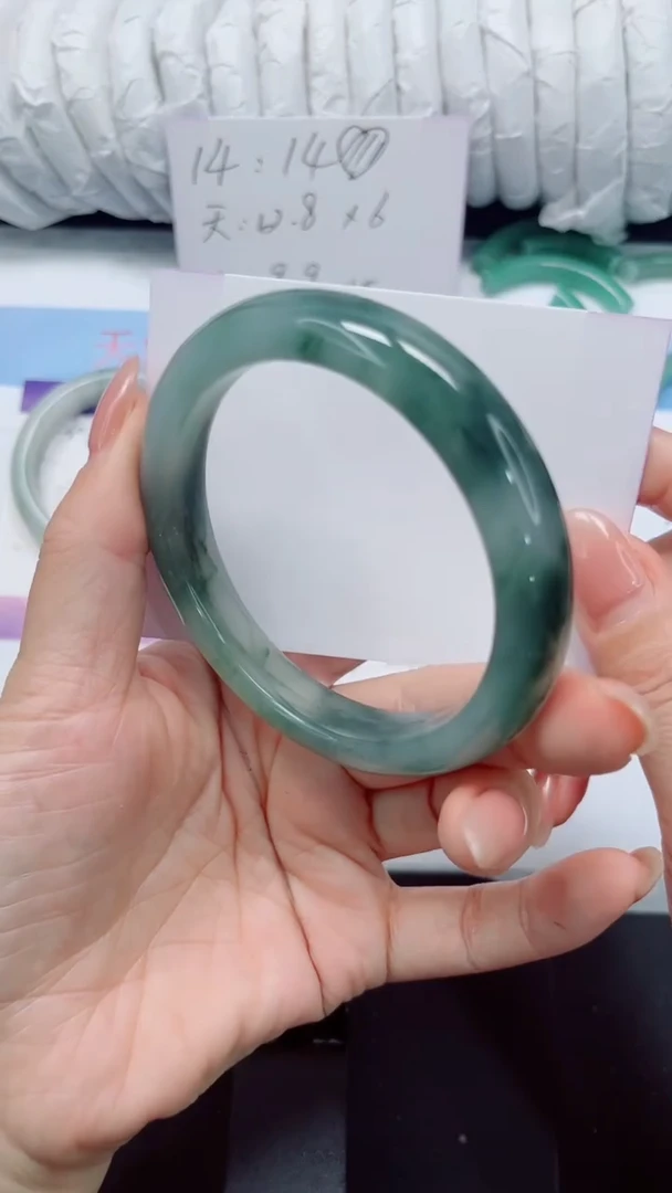 未镶嵌手镯石英质玉308-64