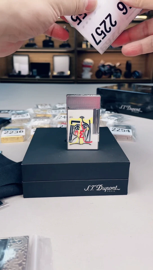 【黑屋奢品】打火机编码2255