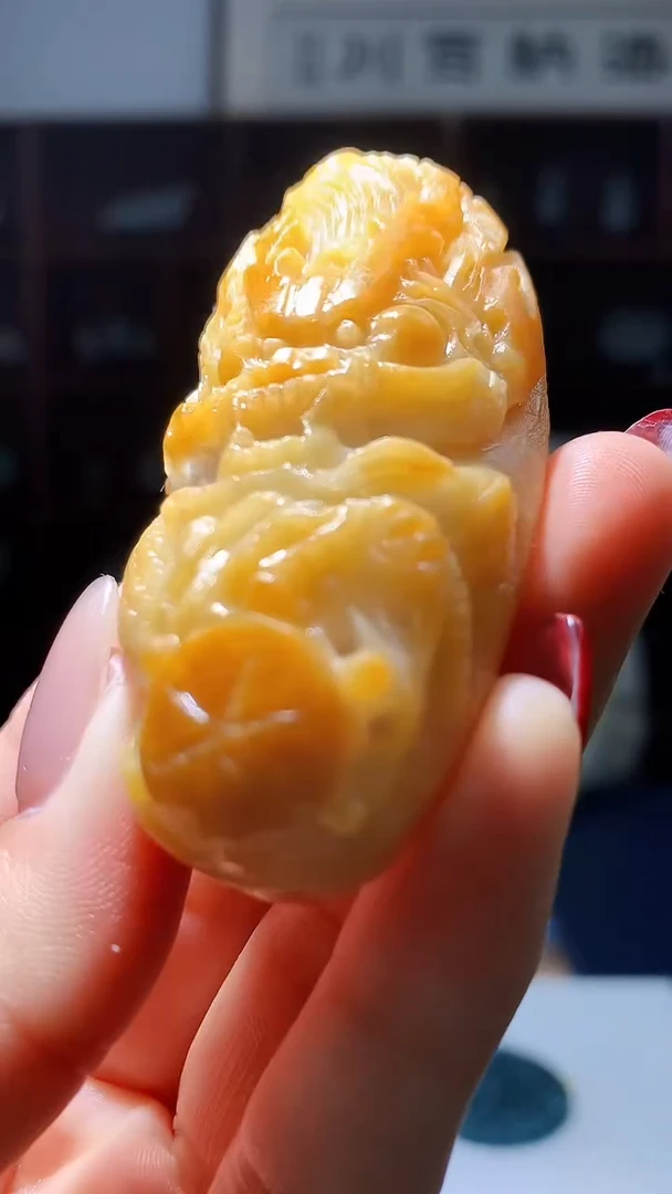 【闪购商品】定制翡翠未镶嵌1080hm-毛货挂件20