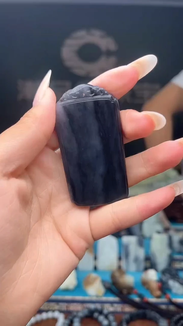 未镶嵌和田玉挂件1