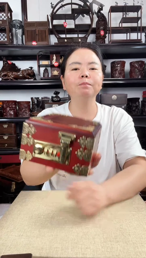 木正方盒老李红木工艺品