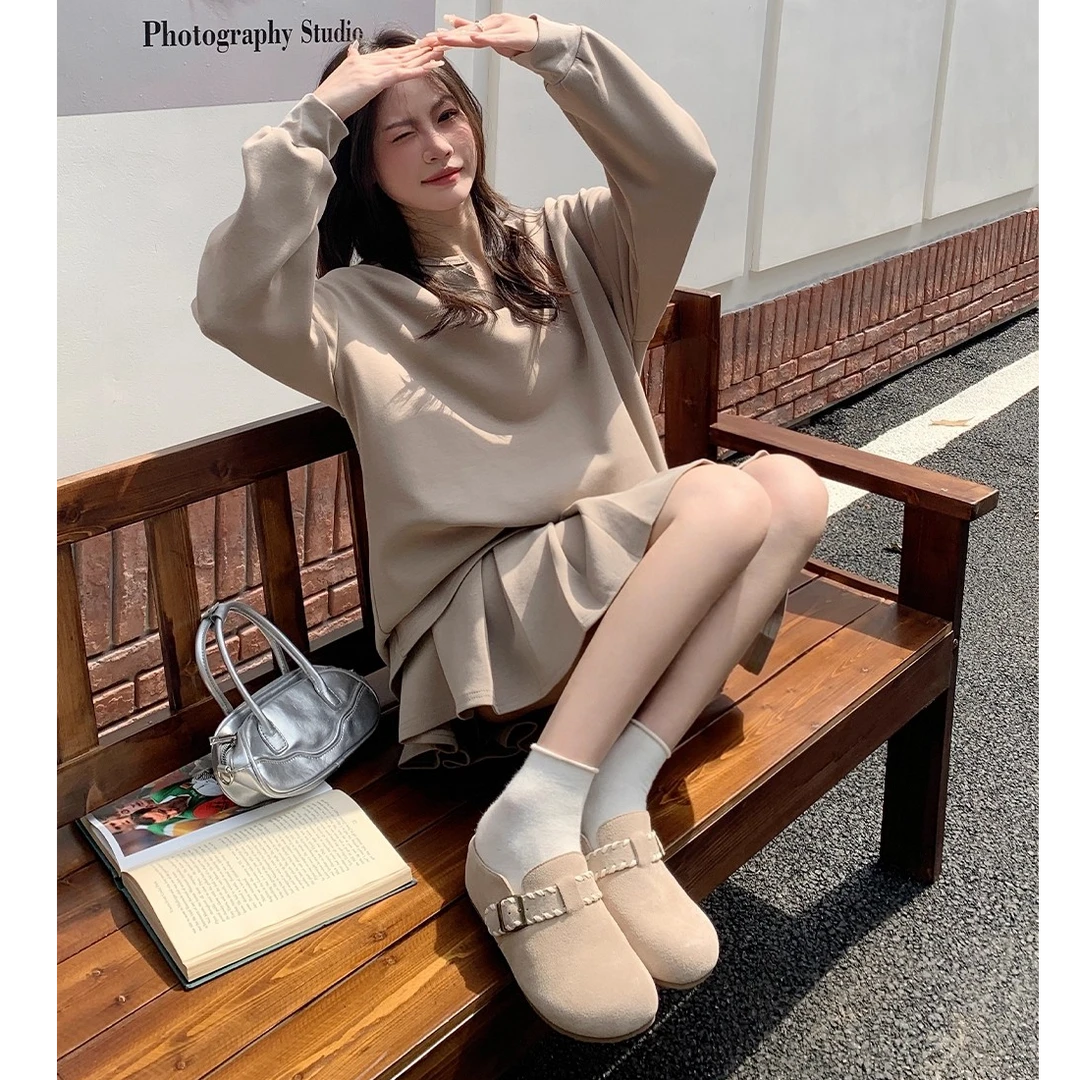 真皮勃肯鞋女秋2025新款平底休闲包头软底一脚蹬半拖鞋外穿