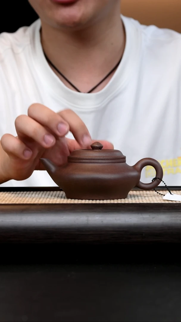 紫砂其他Av3663-王芸-大彬虚扁-天青泥200cc