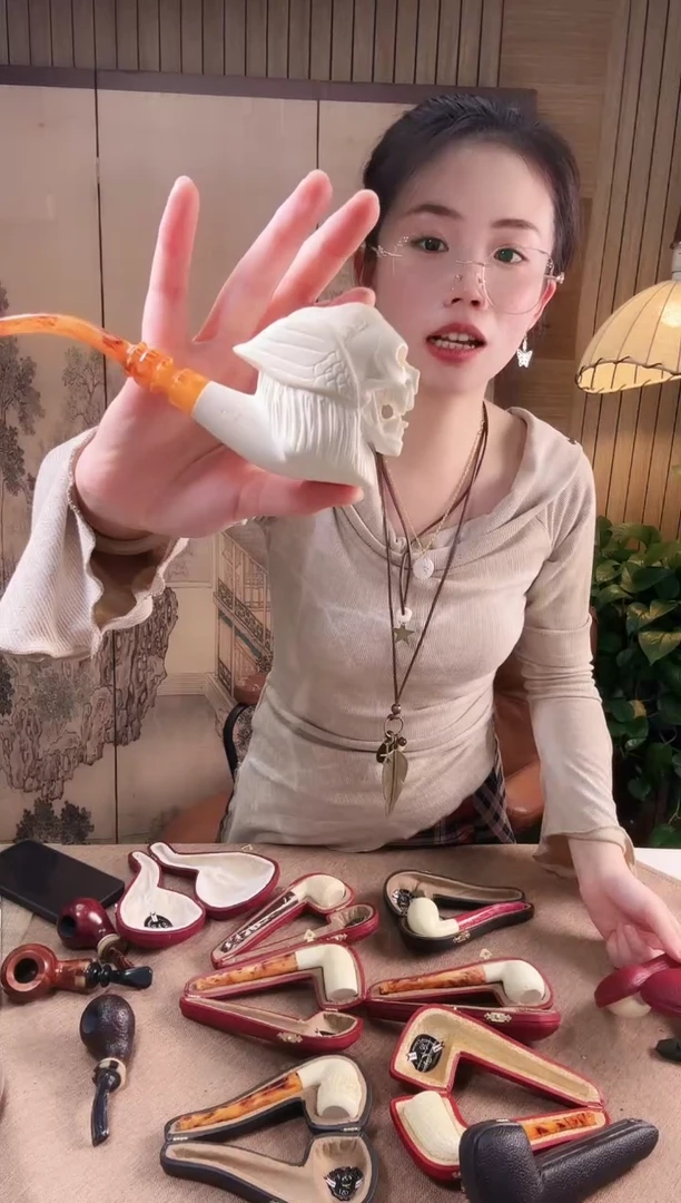 爱***人海泡石雕刻