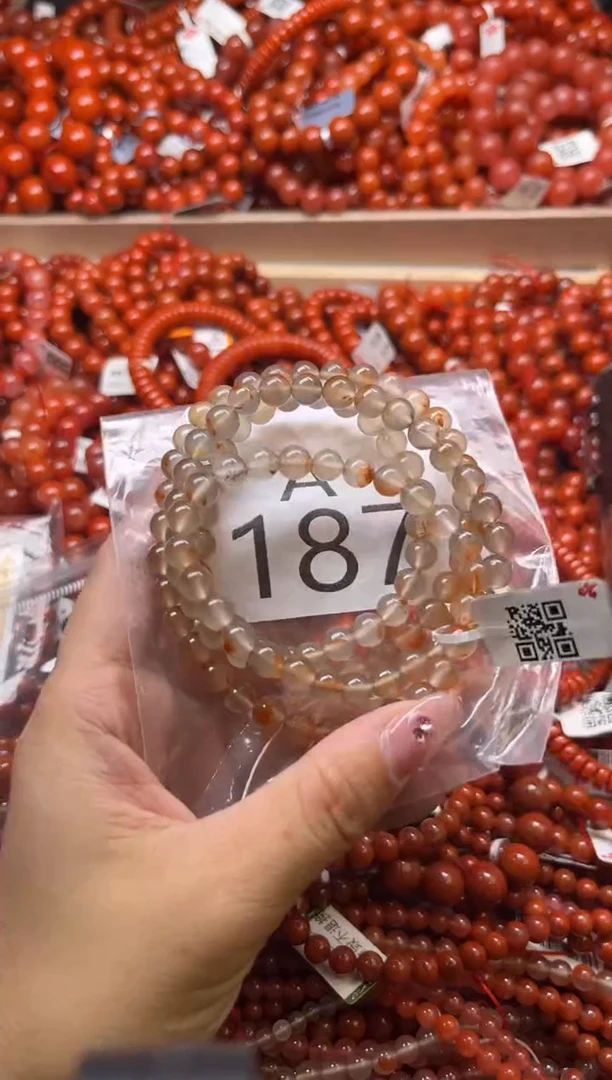 南红玛瑙未镶嵌珠宝奇石A187-6