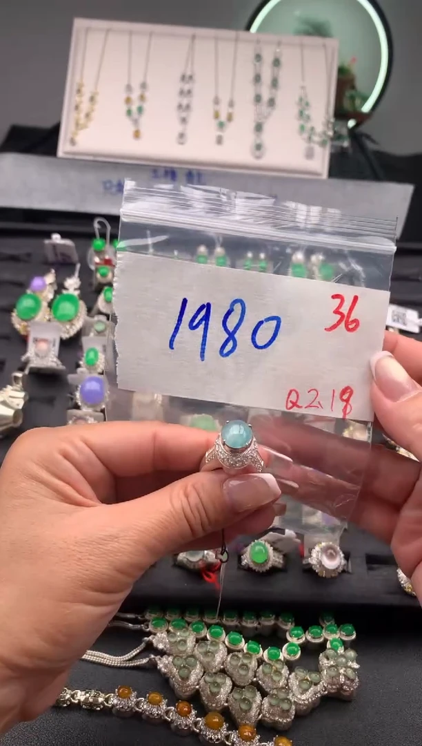 【闪购商品】定制翡翠未镶嵌毛货需精细抛光拍一发一