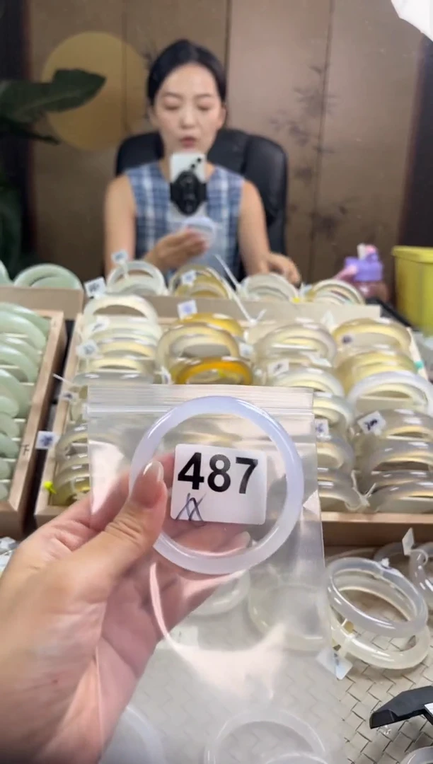 手镯玛瑙/玉髓未镶嵌487