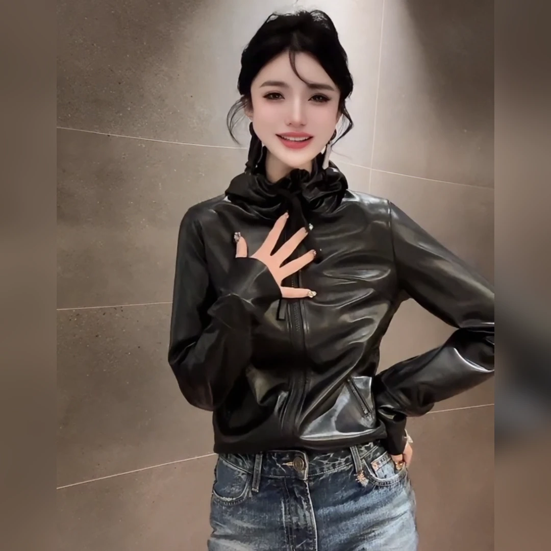 2025秋冬必备长袖原料连帽拉链蛋白皮上衣新款网红洋气出游服装女