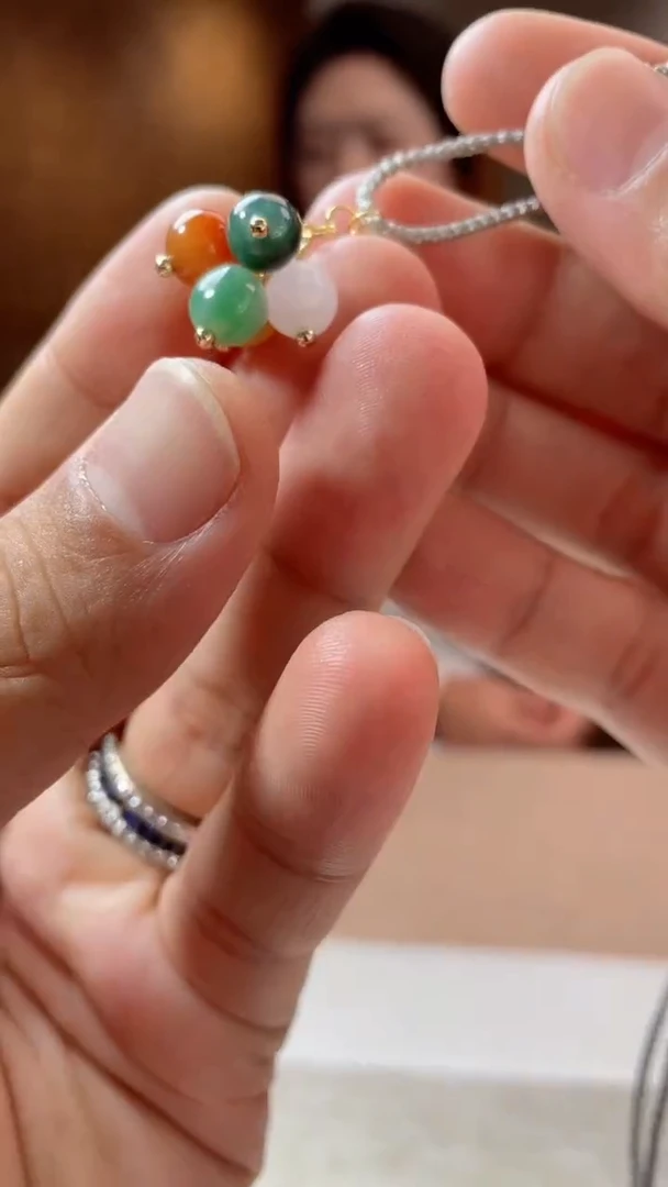 未镶嵌手链翡翠青*浅项链