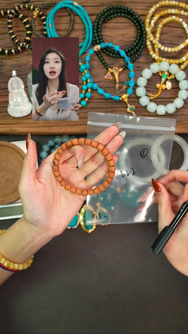 手串猴头核桃L****?一念初见品质回血