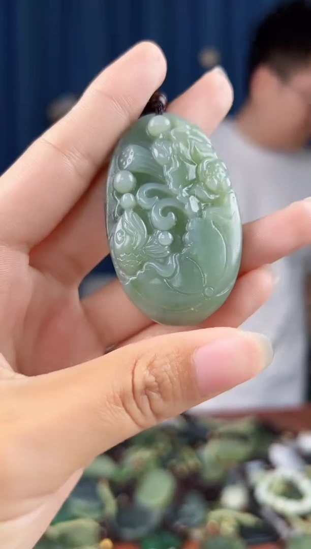 未镶嵌和田玉挂件拍一发一，多样性发货