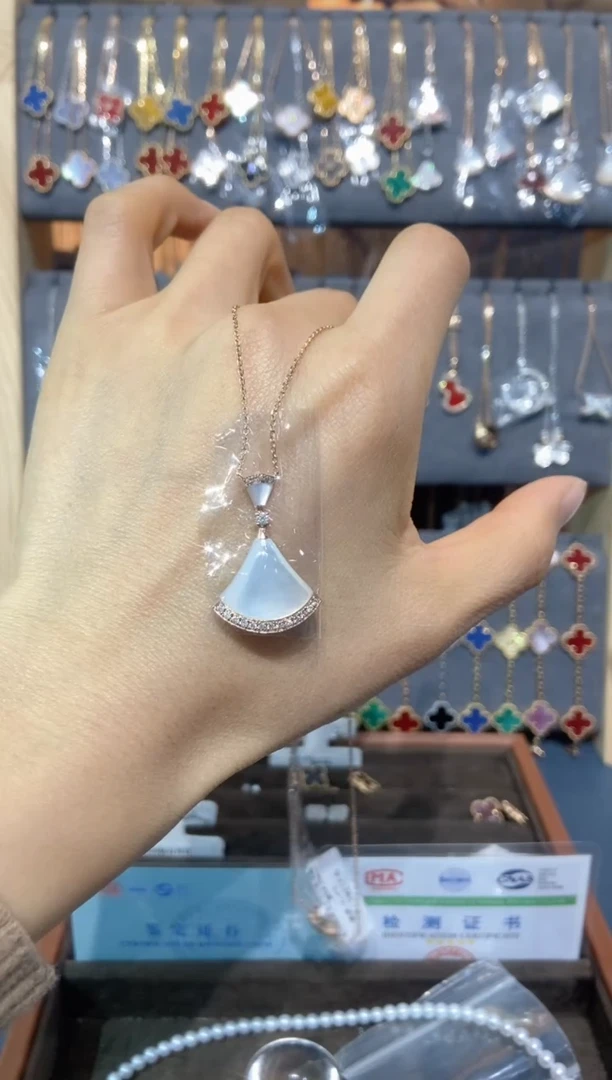 套链18K金镶嵌钻石钻石K玫