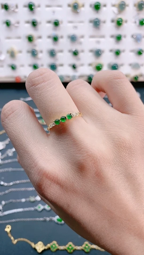 【闪购商品】翡翠戒指银S925镶嵌天然翡翠