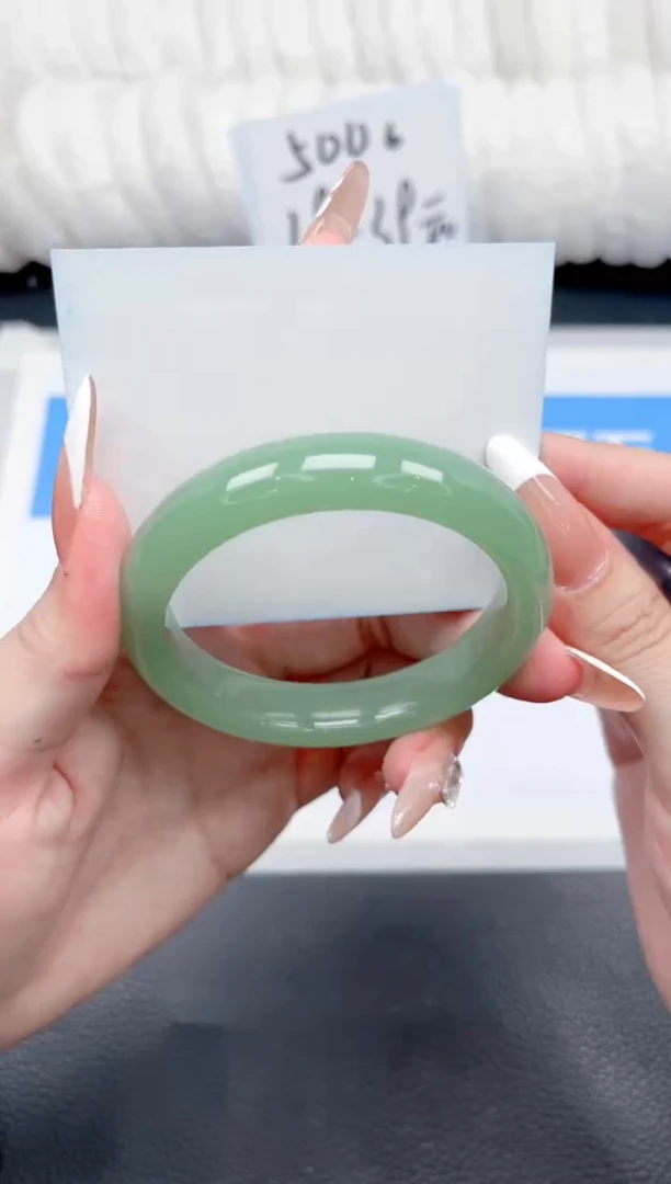 和田玉手镯未镶嵌265-粉青56.7